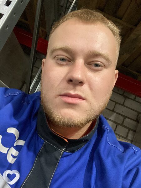 Дмитрий, 28, Волжском — анкета №1003525