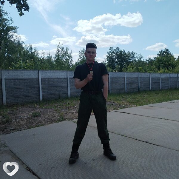 Антон, 24, Гомеле — анкета №1003552