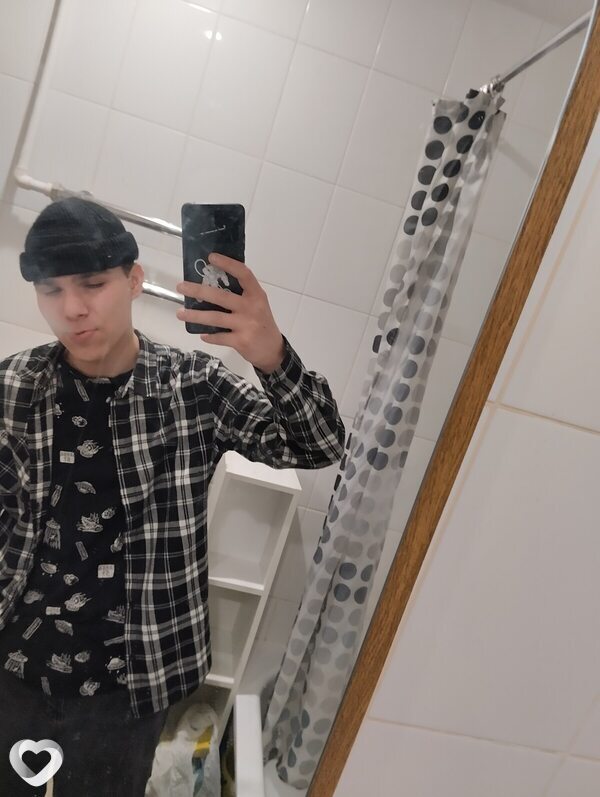 Павел, 25, Москве — анкета №1003746