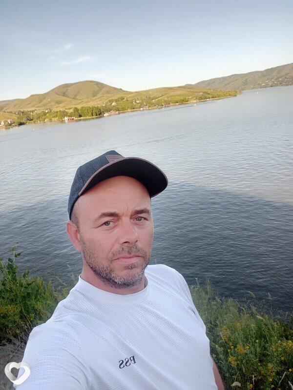 Виталя, 41, Усть-Каменогорск — анкета №1004110