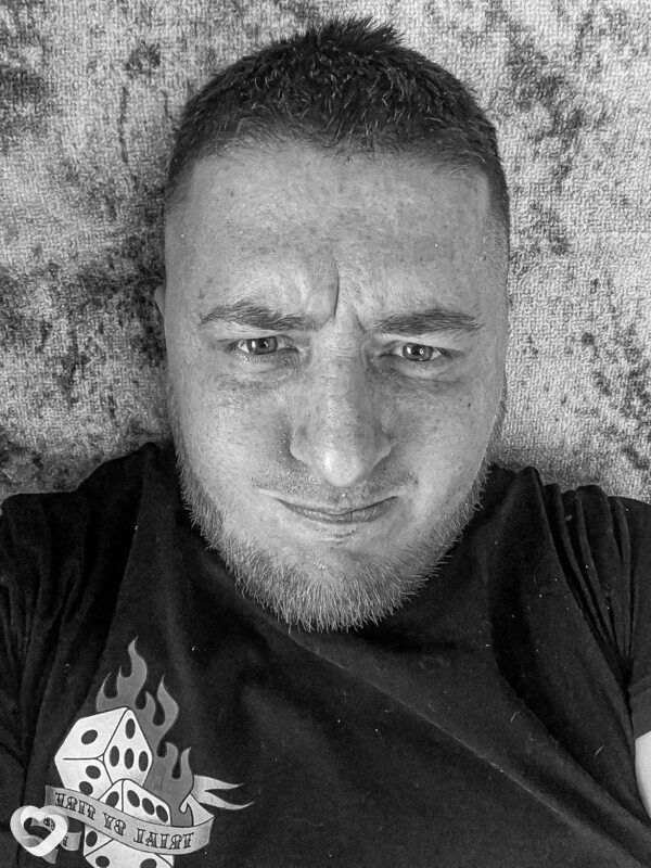Михаил, 38, Ростове-на-Дону — анкета №1004968