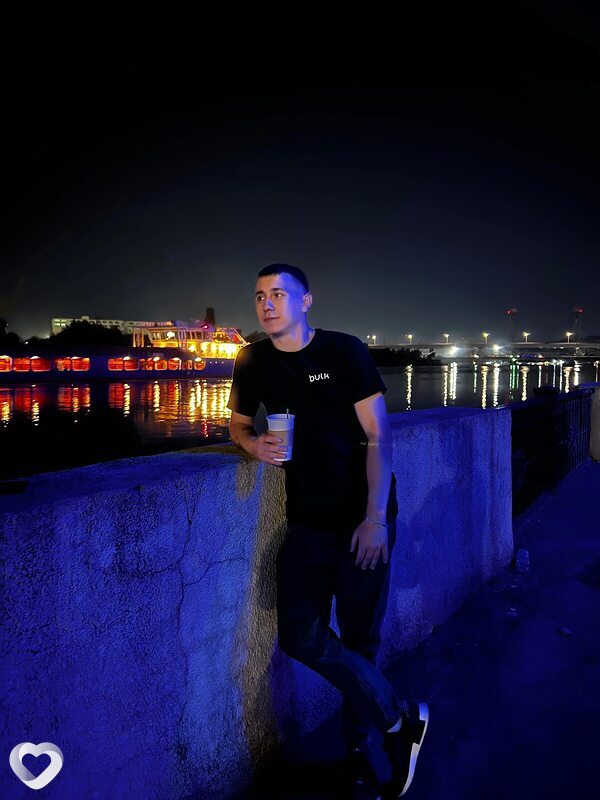 Валерий, 29, Ростове-на-Дону — анкета №1005095