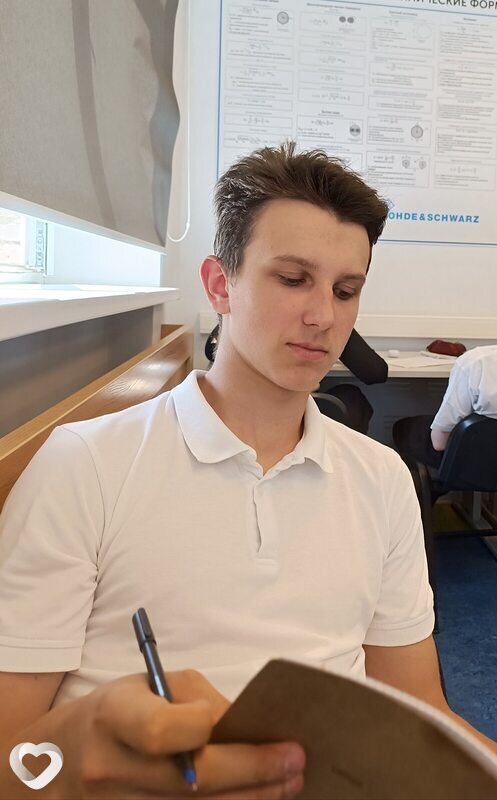 Дмитрий, 21, Москве — анкета №1005227