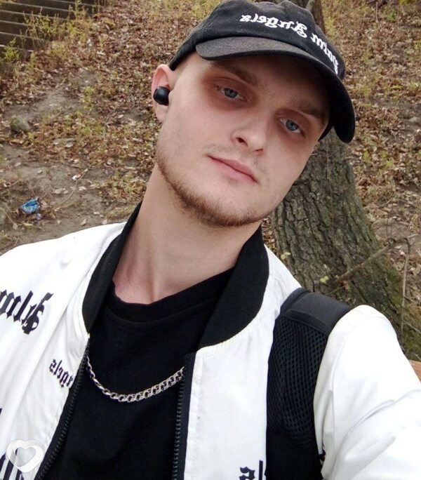 Дима, 22, Владивостоке — анкета №1005529