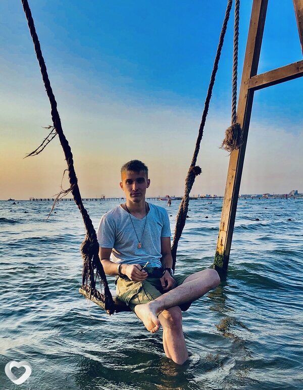 Сергей, 25, Черногорске — анкета №1005385