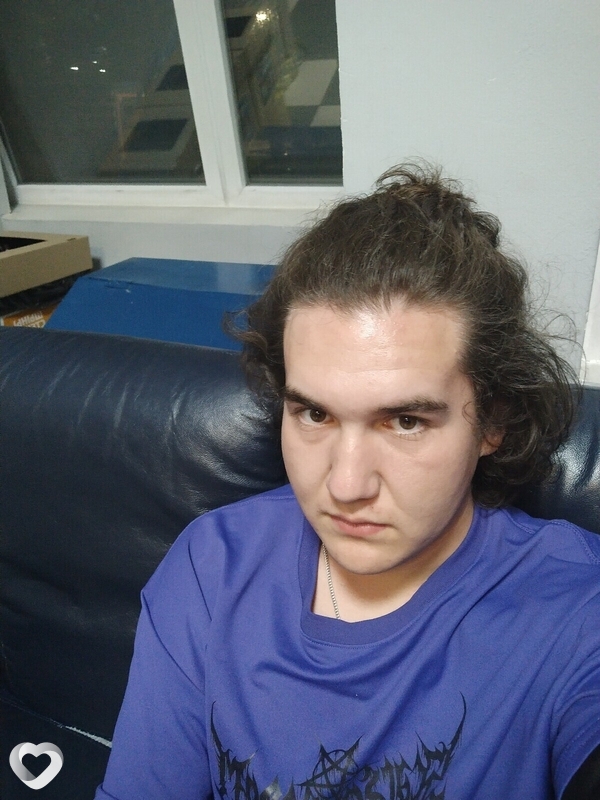 Паша, 22, Алматы — анкета №1005331