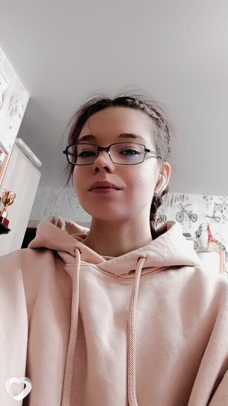 Катенька, 21, Санкт-Петербурге — анкета №1006232