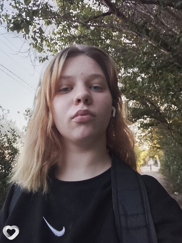Надежда, 21, Феодосии — анкета №1006036