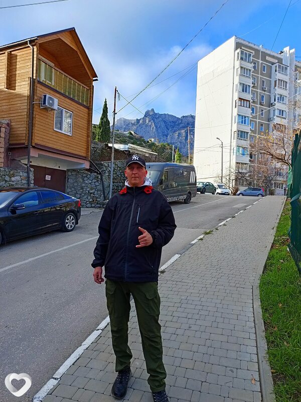Артур, 35, Алуште — анкета №1006464