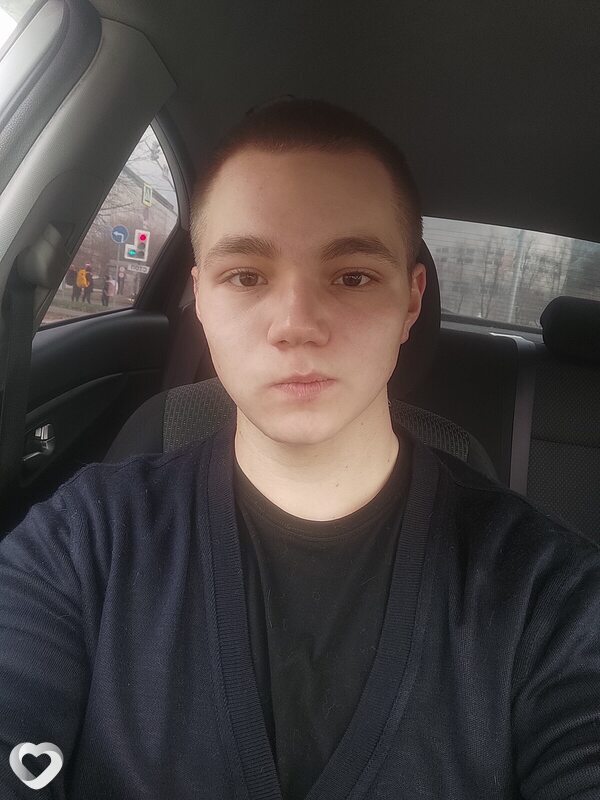 Александр, 21, Москве — анкета №1006796