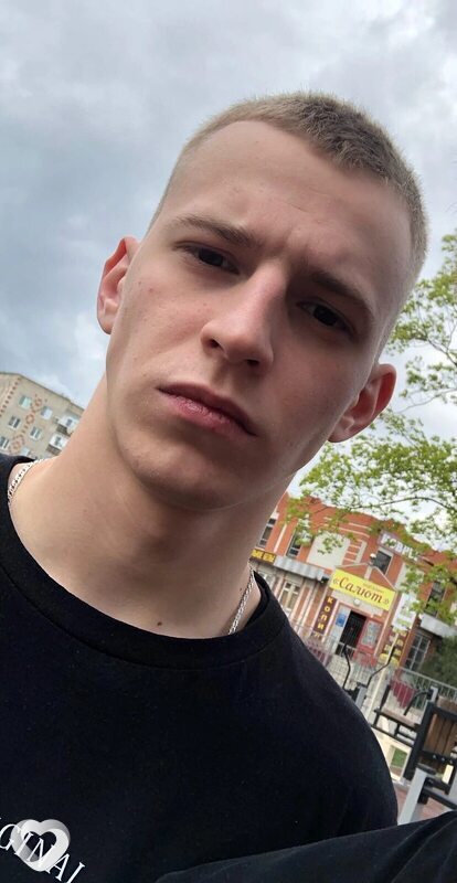 Данька, 23, Москве — анкета №1007124