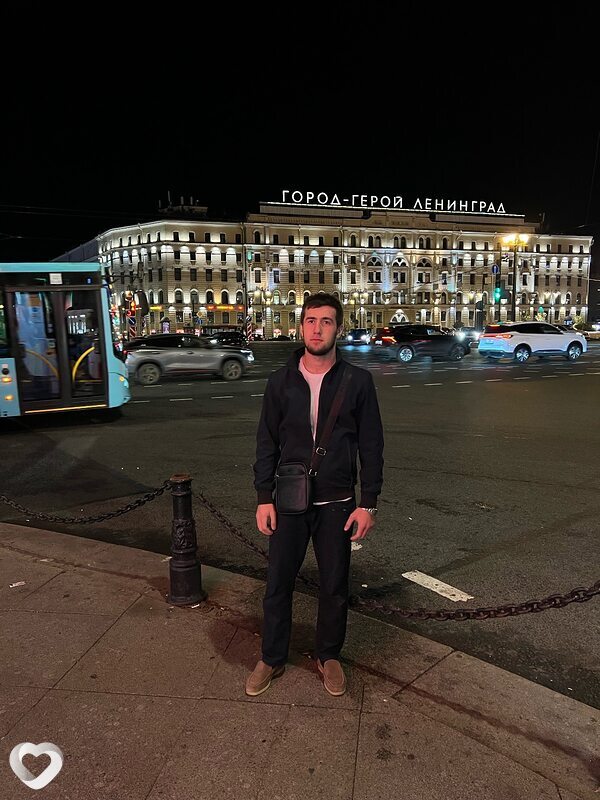 Адам, 26, Москве — анкета №1006974