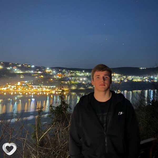 Антон, 21, Анапе — анкета №1007207