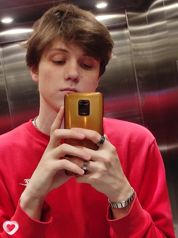 Павел, 20, Москве — анкета №1007473