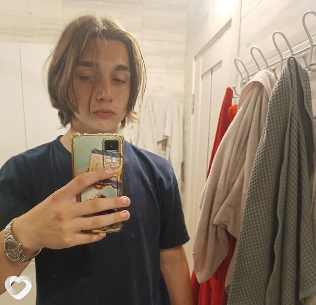 Андрей, 21, Минске — анкета №1008049