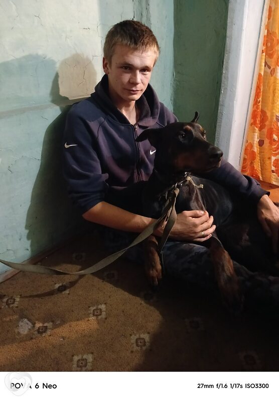 Максим, Хабары