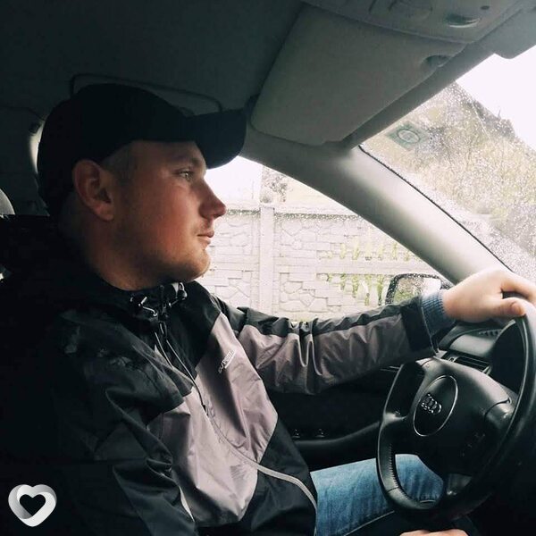 Олег, 26, Львове — анкета №1009027