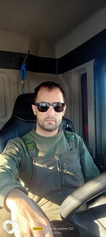 Антон, 38, Вольске — анкета №1008946