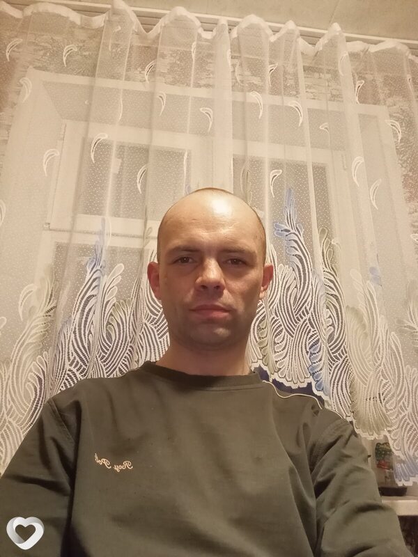 Саша, 43, Харцызске — анкета №1009312