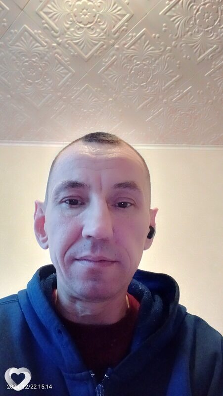 Александр, 42, Ленске — анкета №1009410