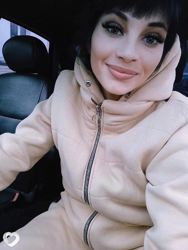 Анна, 27, Зиме — анкета №1009888