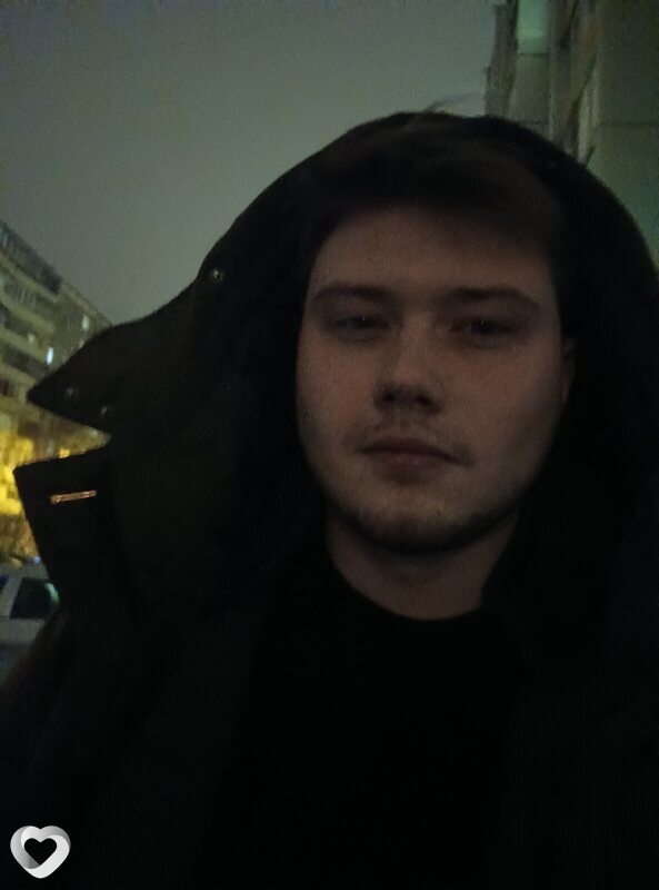 Максим, 25, Москве — анкета №1010386