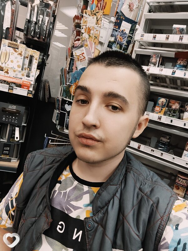 Никита, 22, Волжском — анкета №1011207