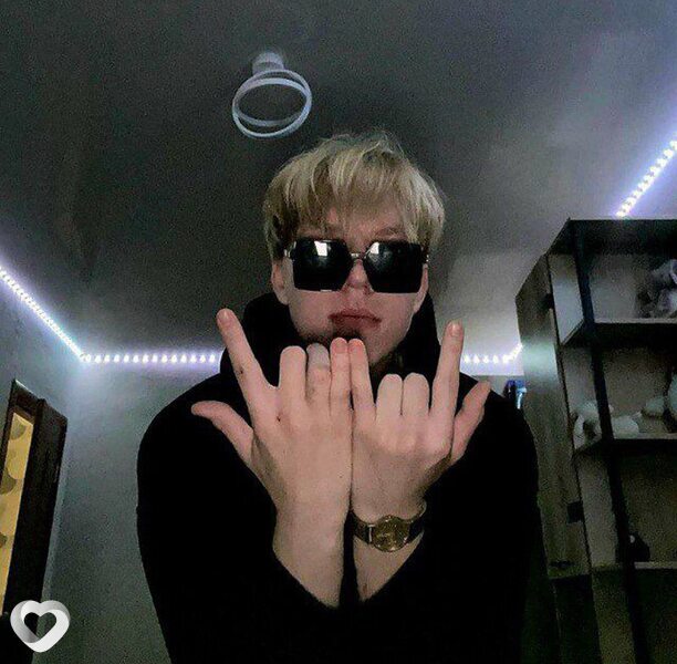 Влад, 21, Екатеринбурге — анкета №1011326