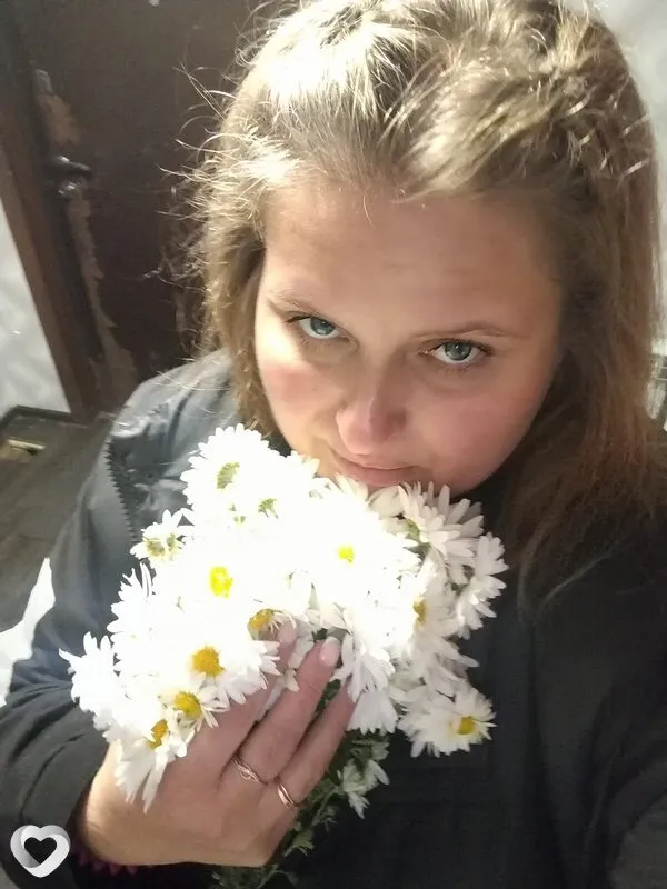 Алёна, 33, Новоалтайске — анкета №1012178