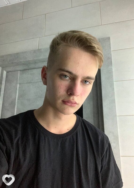 Валера, 23, Санкт-Петербурге — анкета №1012357