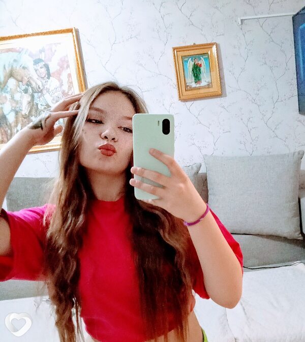 Каролина, 20, Чите — анкета №1013545