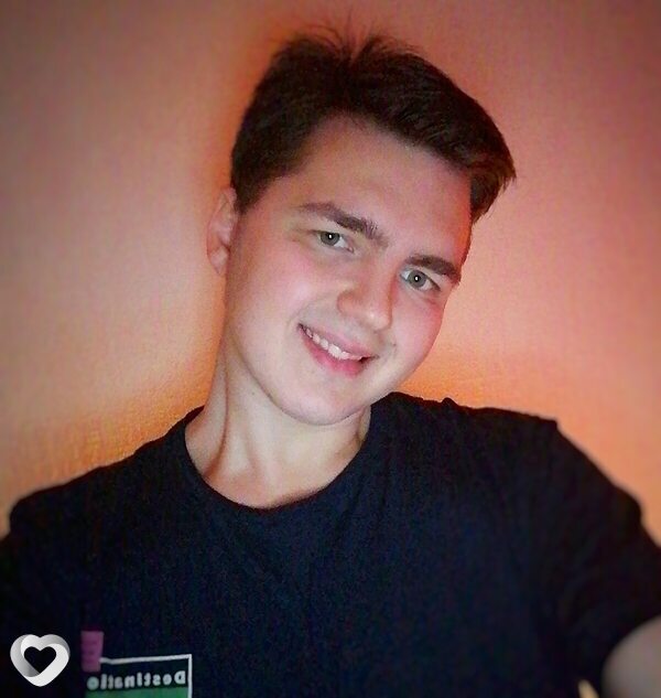 Максим, 23, Санкт-Петербурге — анкета №1013208