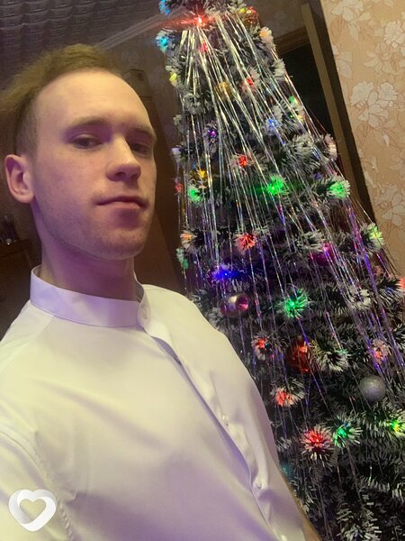 Антон, 25, Острове — анкета №1013552