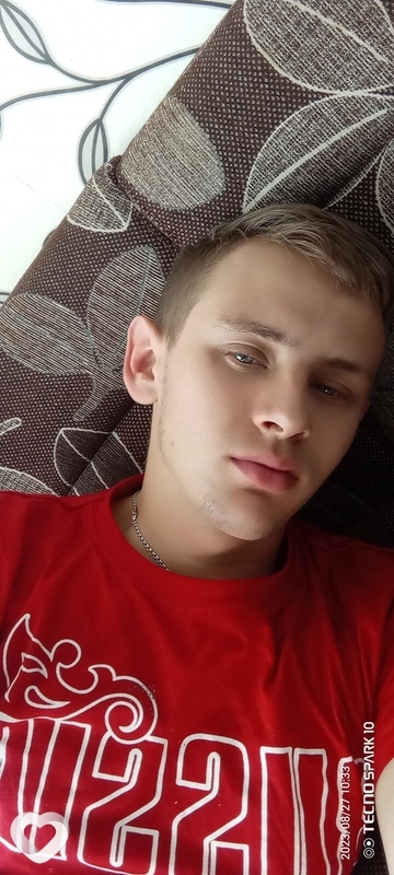 Иван, 24, Боровичах — анкета №1013608
