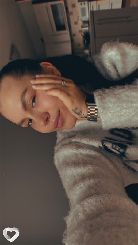 Ulyana, 25, Варшава — анкета №1013711