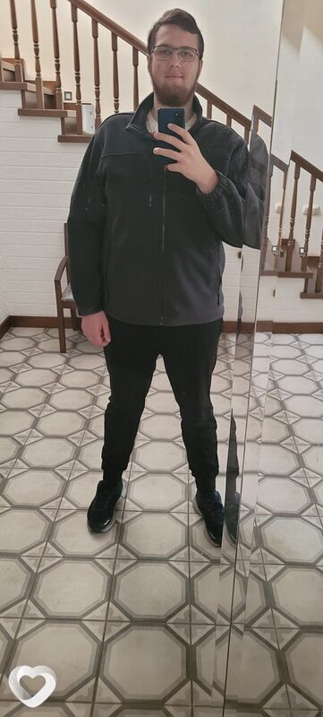 Дима, 21, Москве — анкета №1014055