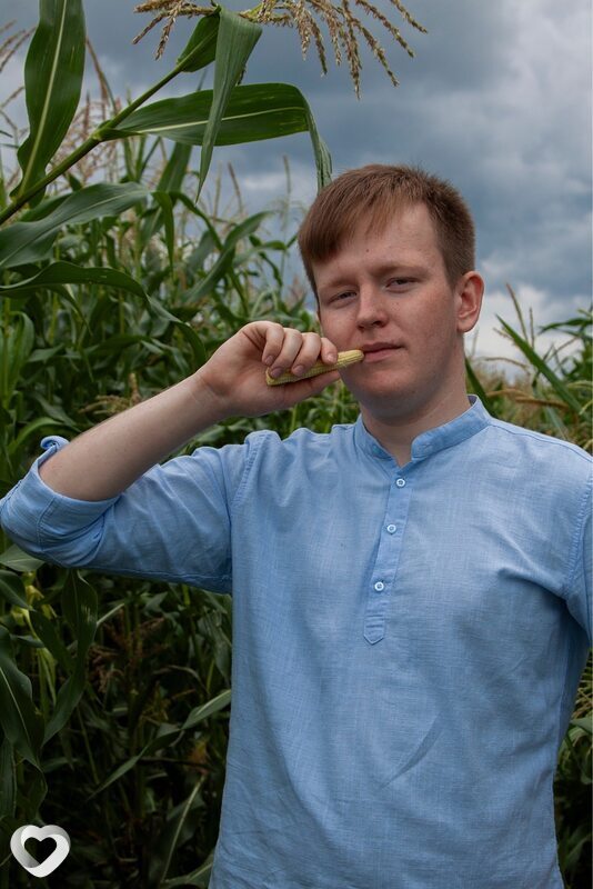 Артём, 22, Екатеринбурге — анкета №1014012
