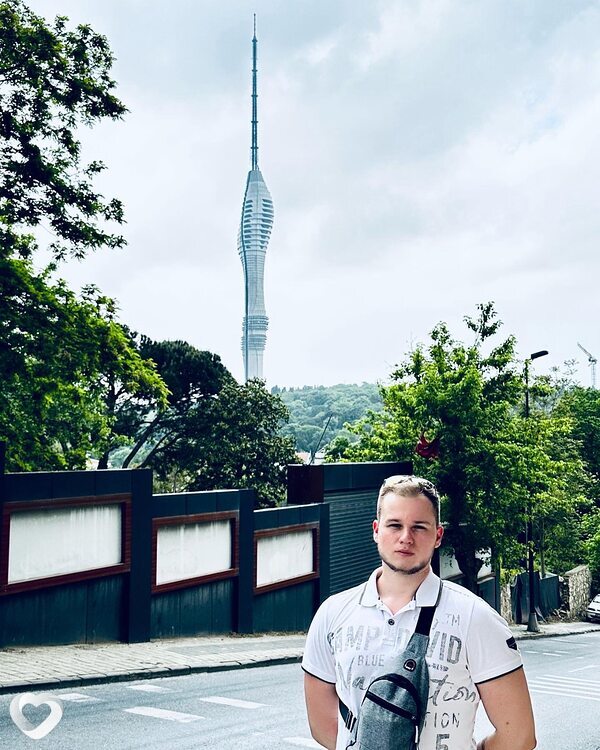 Александр, 28, Москве — анкета №1014236