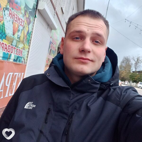 Артём, 27, Москве — анкета №1014324