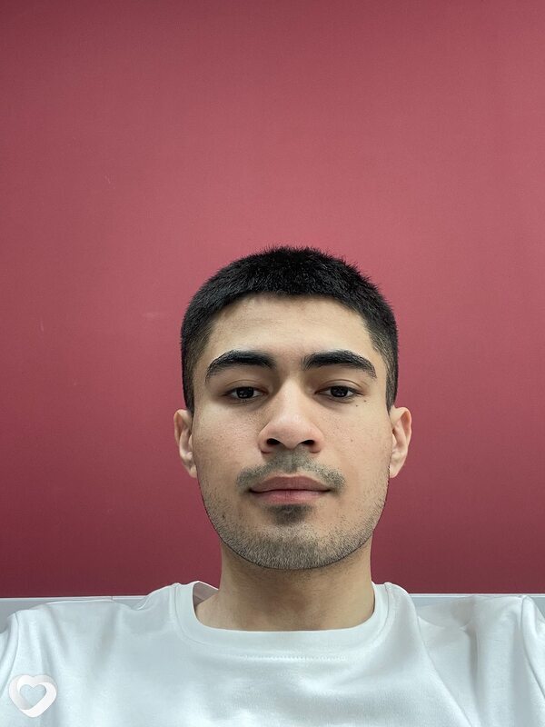 Искандар, 21, Москве — анкета №1014289