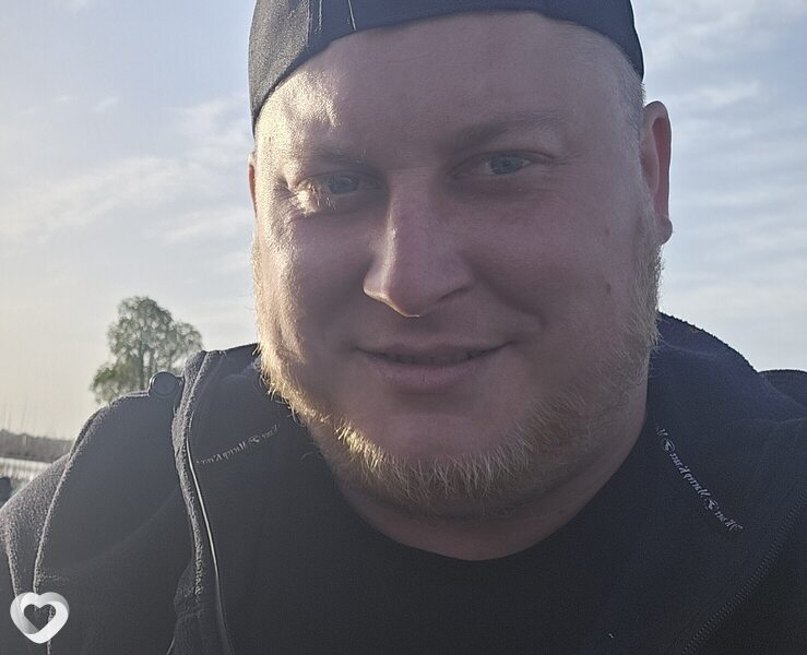 Миша, 33, Стаханове — анкета №1014250