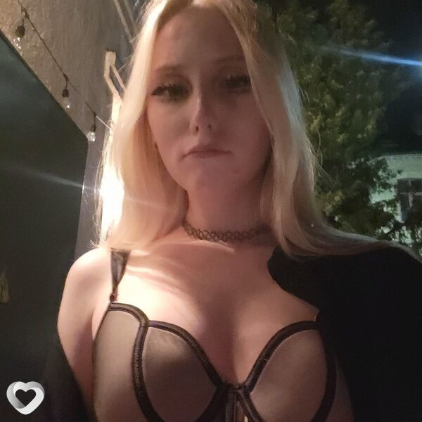 Галина, 21, Гродно — анкета №1014609