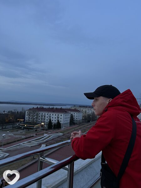 Александр, 23, Самаре — анкета №1015912