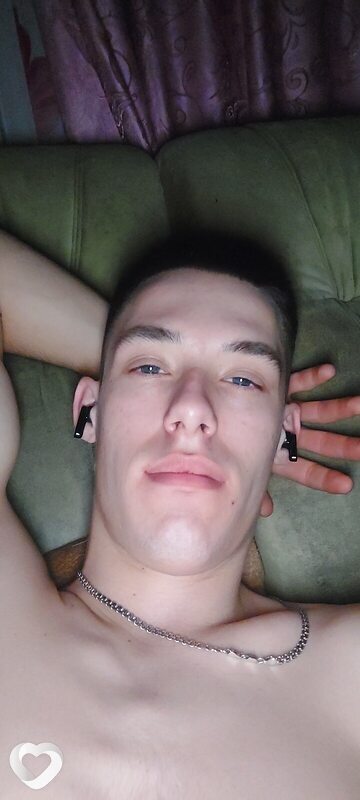 Дима, 22, Уссурийске — анкета №1016067