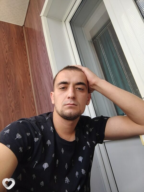 Артём, 29, Урюпинске — анкета №1016048