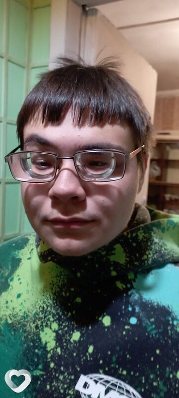 Лев, 21, Минске — анкета №1017172