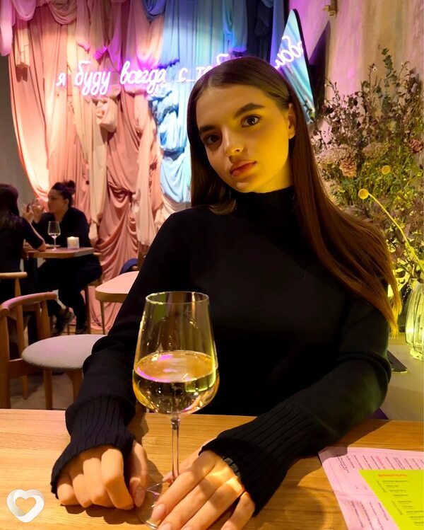 Екатерина, 23, Москве — анкета №1017281