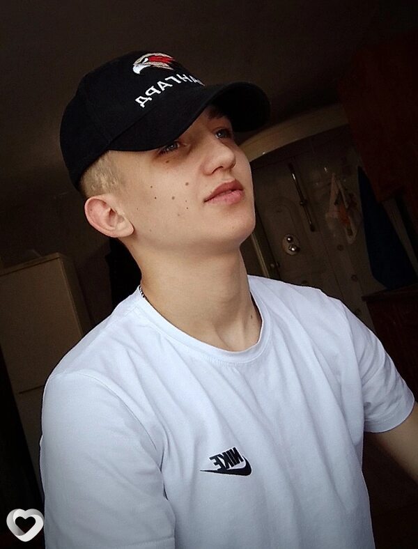 Василий, 22, Омске — анкета №1017297