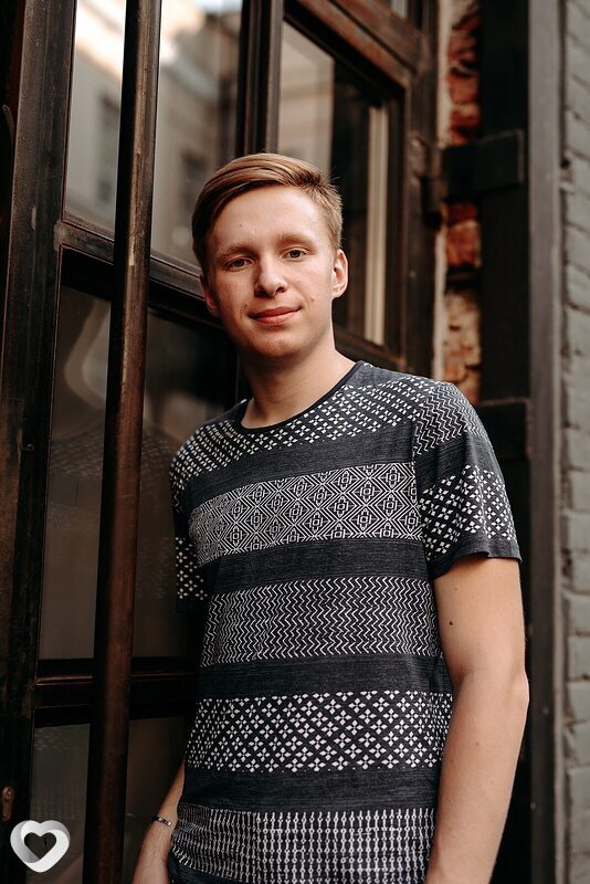 Михаил, 22, Батайске — анкета №1307942