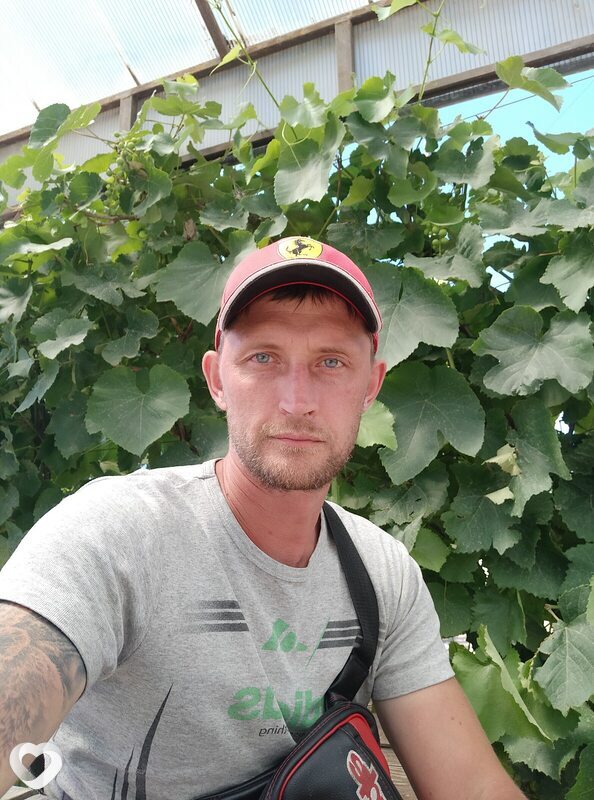 Александр, 39, Дебальцеве — анкета №1017956